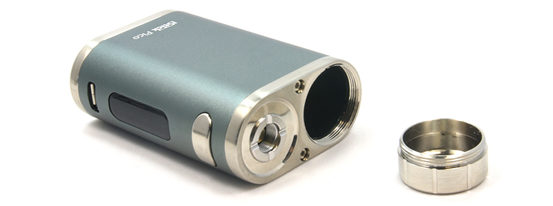 La trappe à accu de l'Istick 75w TC par Eleaf